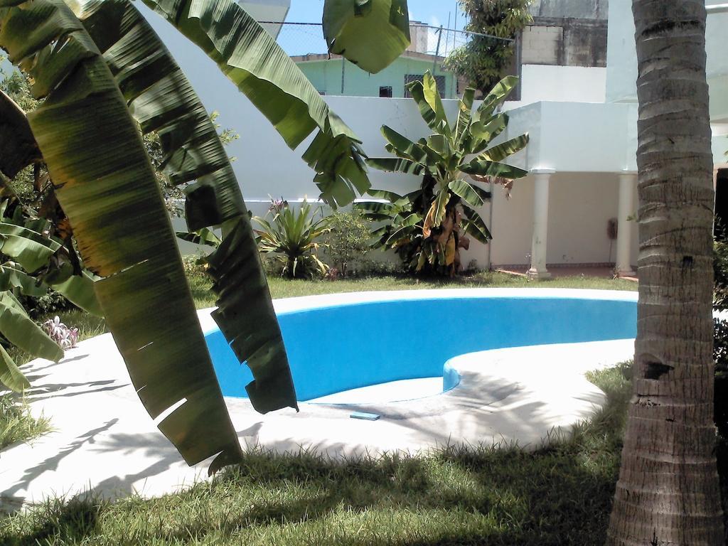 Suites Rosas Κανκούν Εξωτερικό φωτογραφία