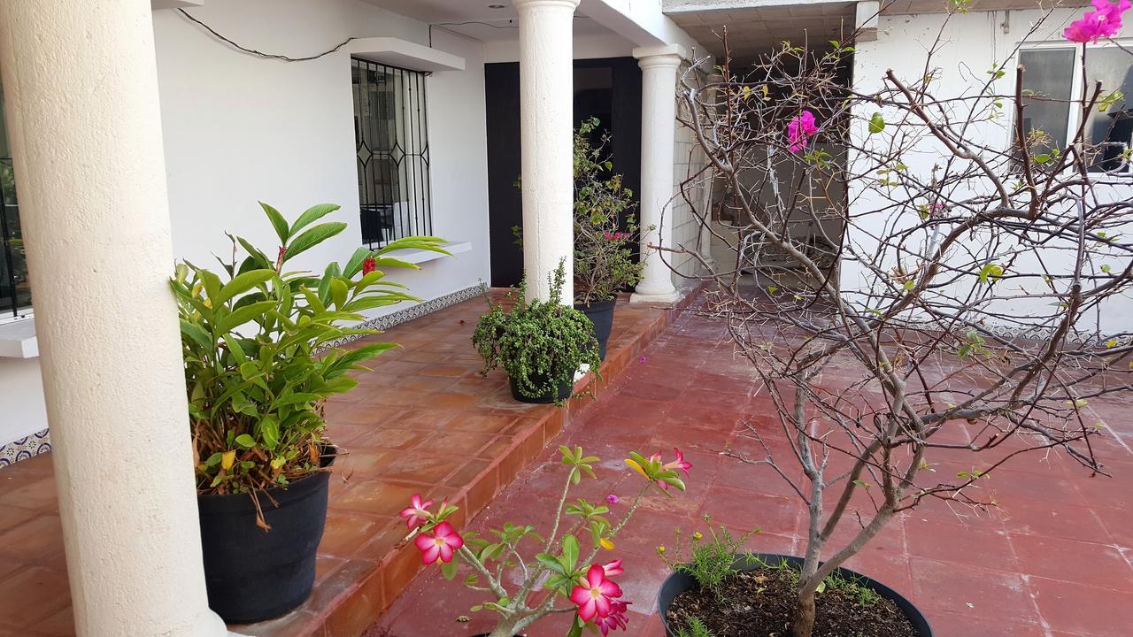 Suites Rosas Κανκούν Εξωτερικό φωτογραφία